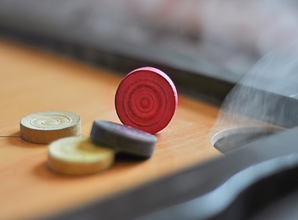 Carrom Boards & Accessories 