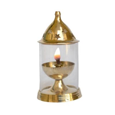 Traditional Brass Lamp and Glass Chimney No2