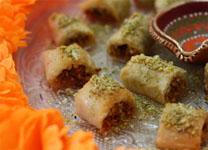 Sweet Middle Eastern Pastry Rolls
